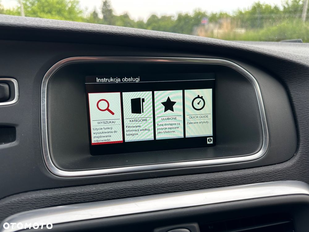 Volvo V40 D2 Momentum - 31
