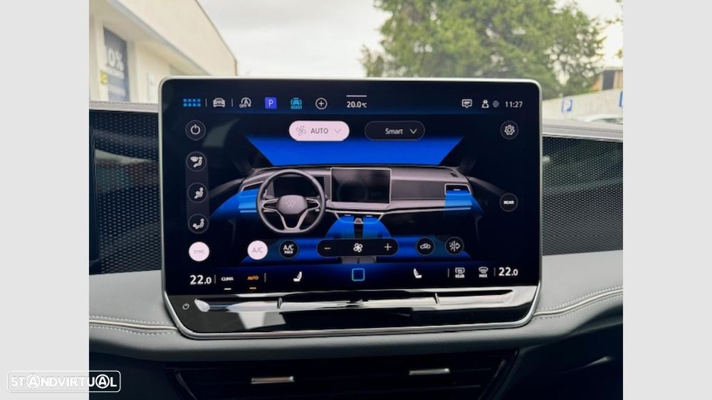 VW Passat Variant 2.0 TDi Business DSG - 12