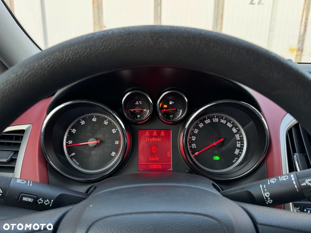 Opel Astra 1.6 Exklusiv - 18