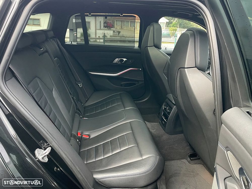 BMW 330 e Pack M Auto - 23