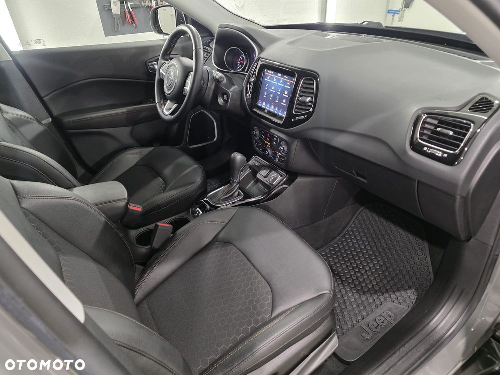 Jeep Compass 1.3 T-GDI I4 Automatik Limited - 35