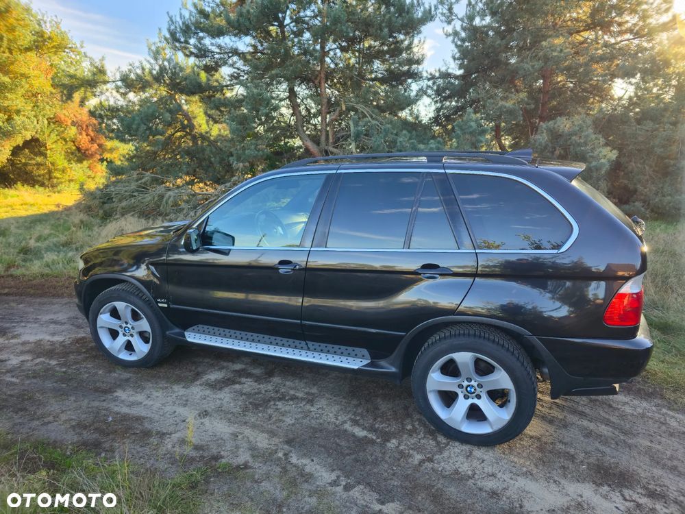 BMW X5 4.4i - 10