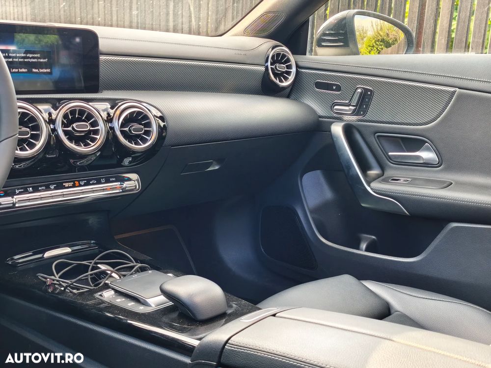 Mercedes-Benz CLA 180 - 6