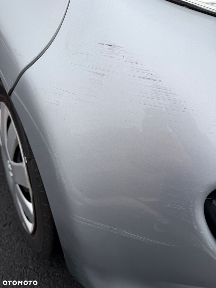 Peugeot 107 1.0 Happy - 8