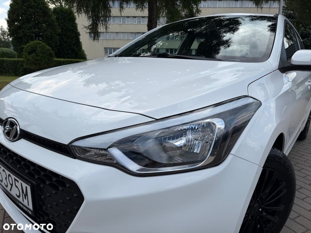 Hyundai i20 1.2 Passion - 21