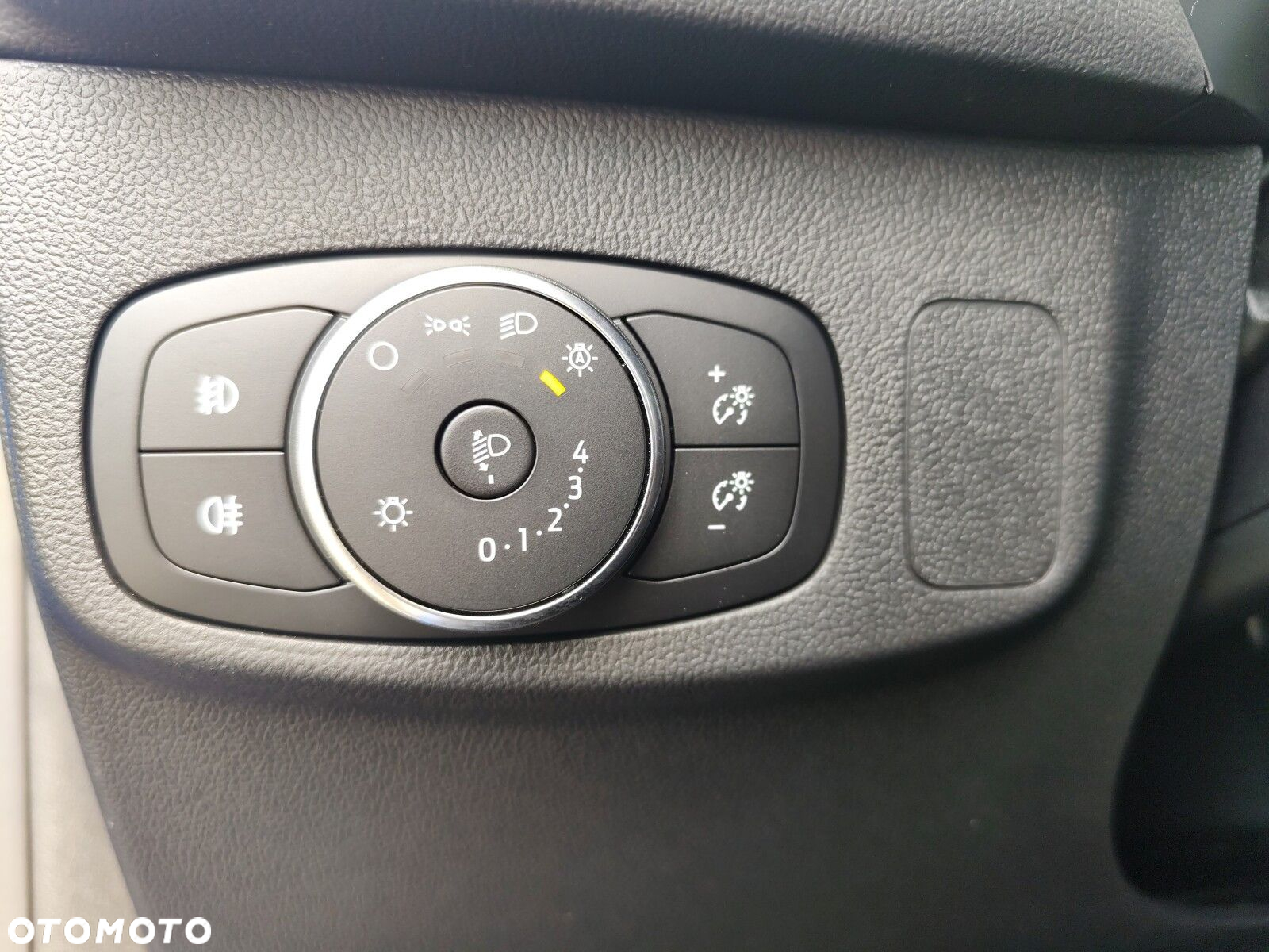 Ford Focus - 21