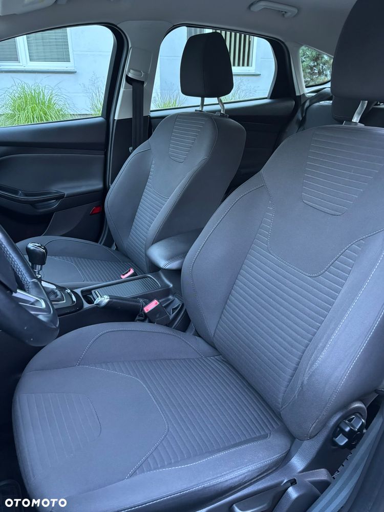 Ford Focus 1.0 EcoBoost Active Business - 21
