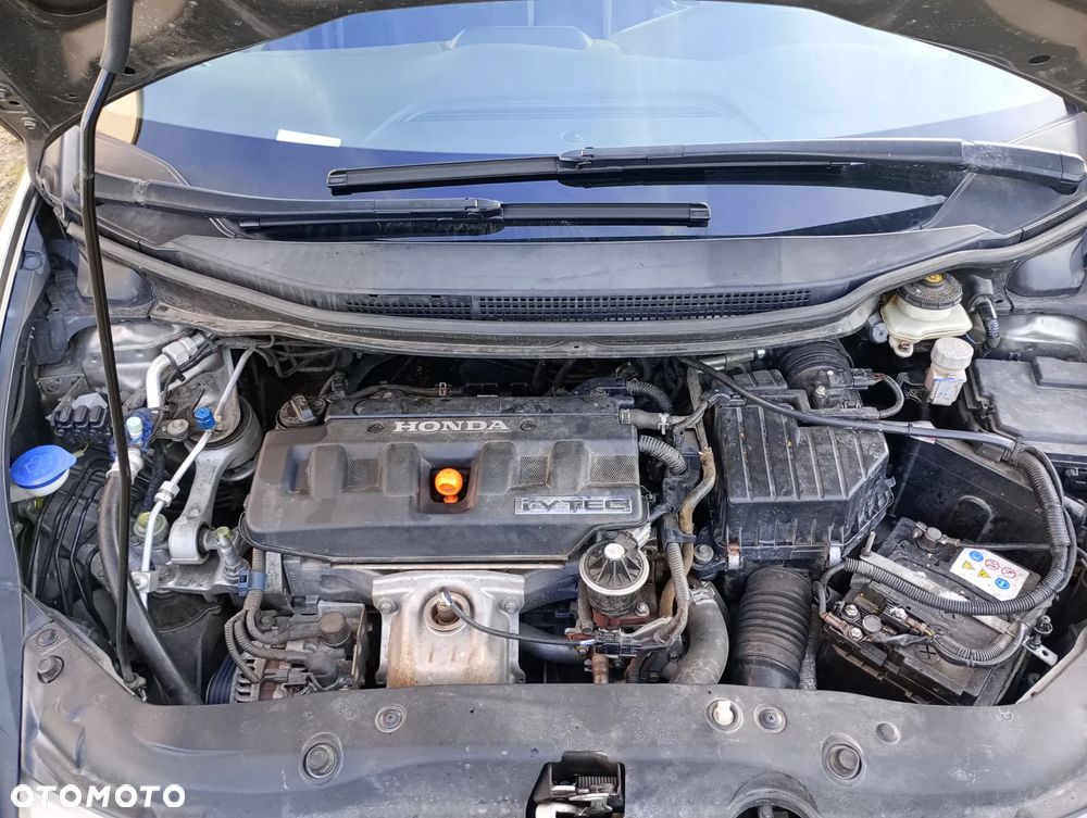Honda Civic 1.8 Executive - 11