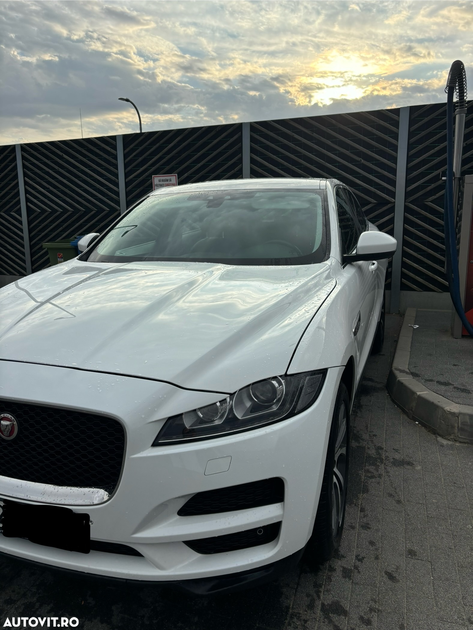 Jaguar F-Pace - 2