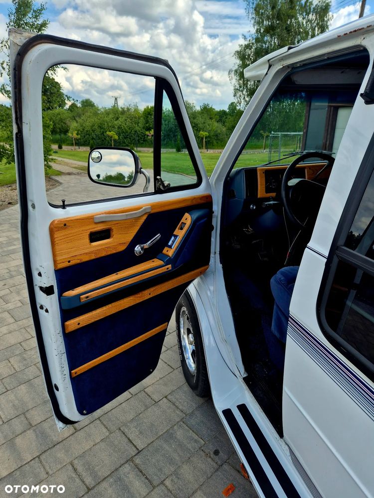 GMC Vandura - 10