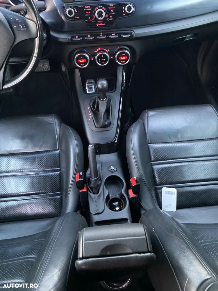 Alfa Romeo Giulietta 2.0 Mjet TCT Distinctive - 13