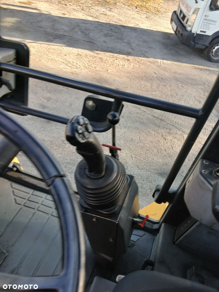 Kramer 621 - 6