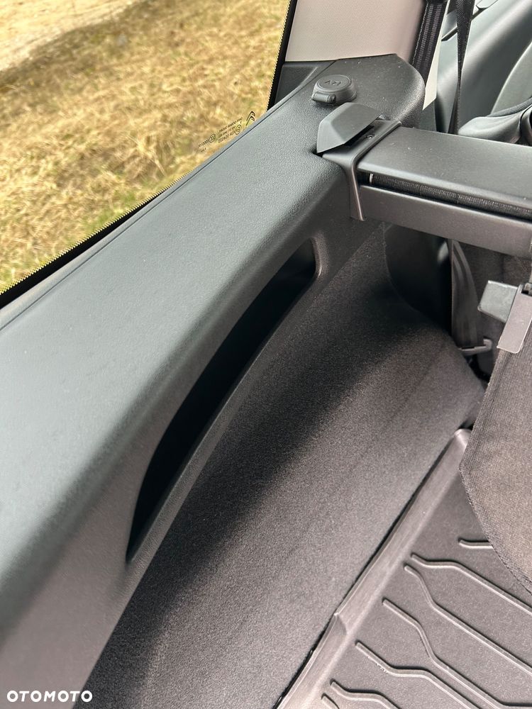 Citroën C4 Grand Picasso 1.6 THP Shine S&S EAT6 - 23