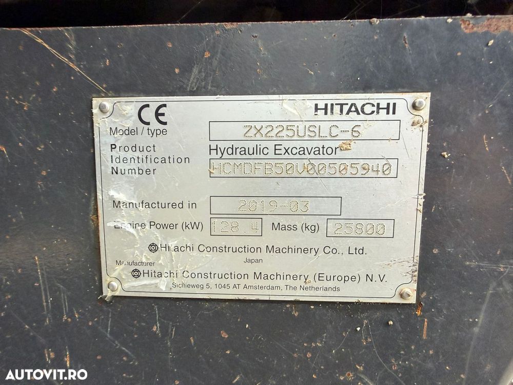 Hitachi ZX235 Excavator - 3