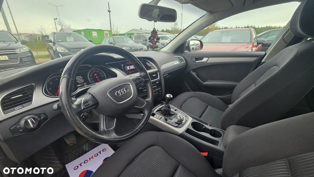 Audi A4 Allroad - 11