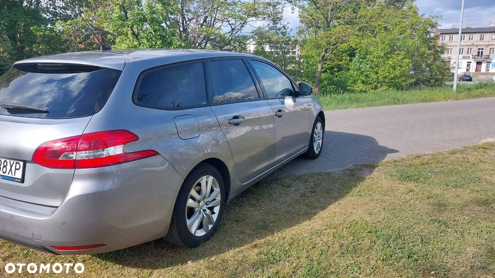 Peugeot 308 - 7