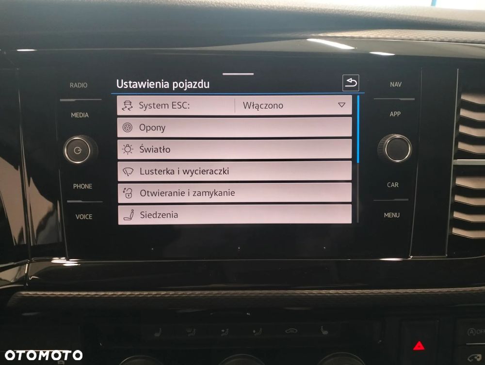 Volkswagen Multivan - 21