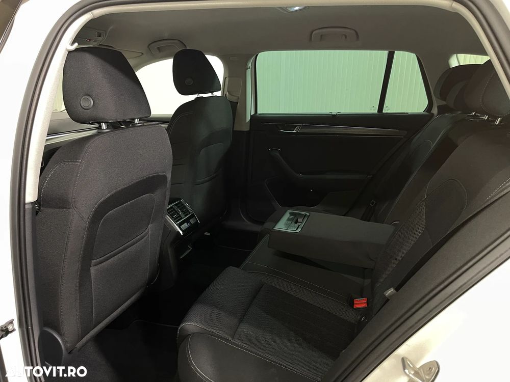 Skoda Superb 2.0 TDI DSG Style - 12