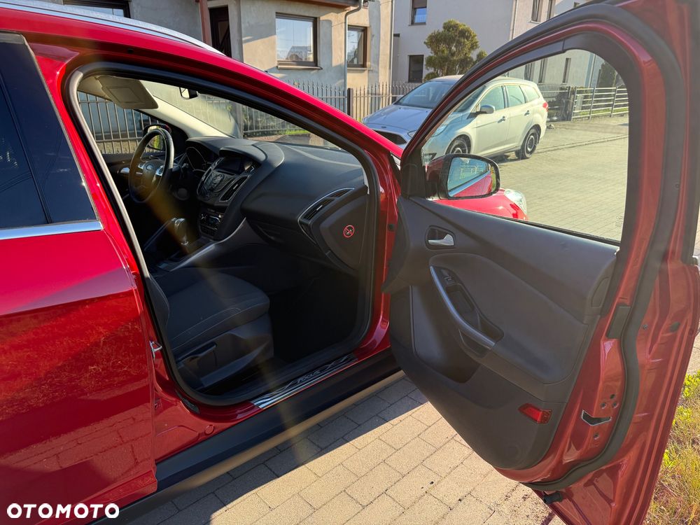 Ford Focus 1.6 EcoBoost Start-Stopp-System Titanium - 18