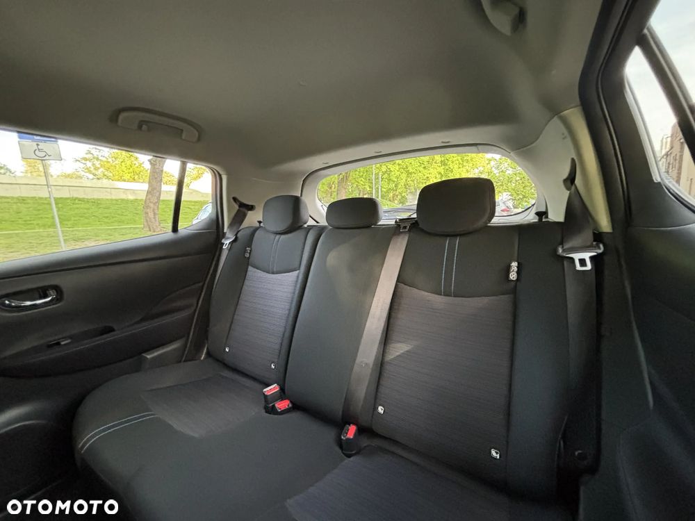 Nissan Leaf 40kWh N-Connecta - 9