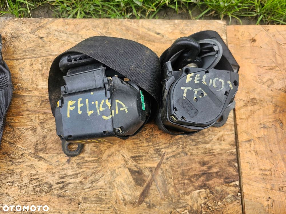 pas bezpieczeństwa lewy prawy tył komplet skoda felicia - 1