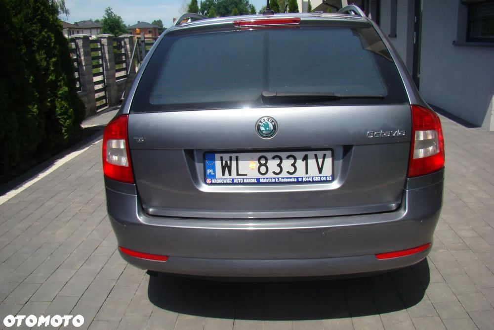 Skoda Octavia - 2