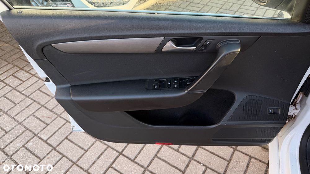 Volkswagen Passat 1.4 TSI BlueMotion Technology Highline - 31
