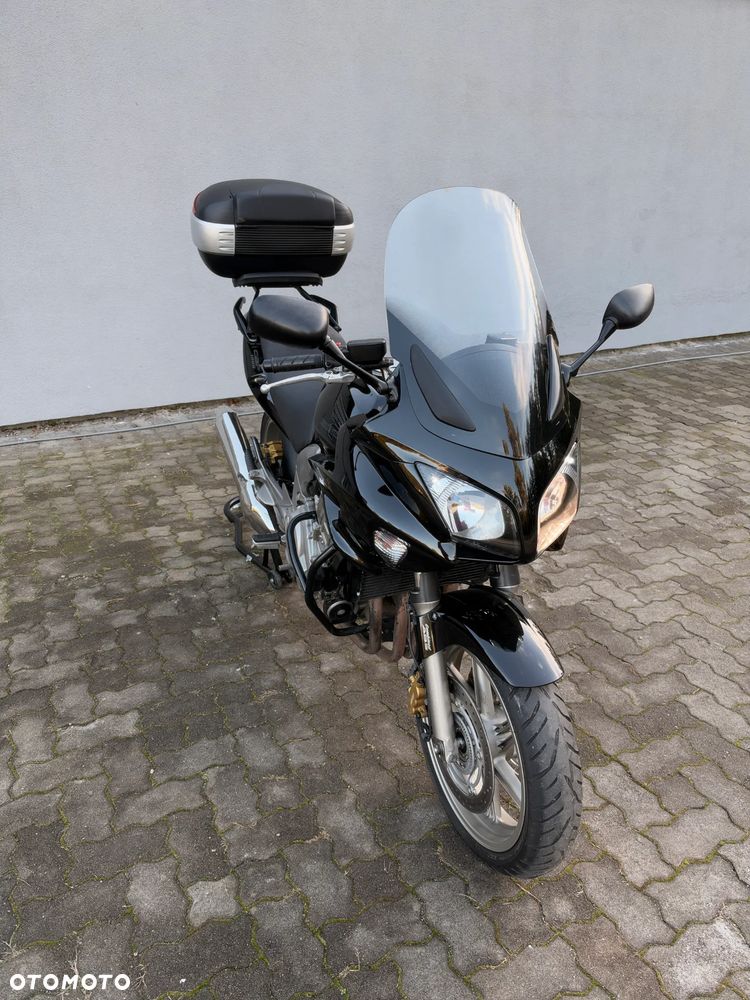 Honda CBF - 22