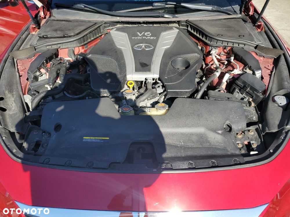 Infiniti Q60 - 11
