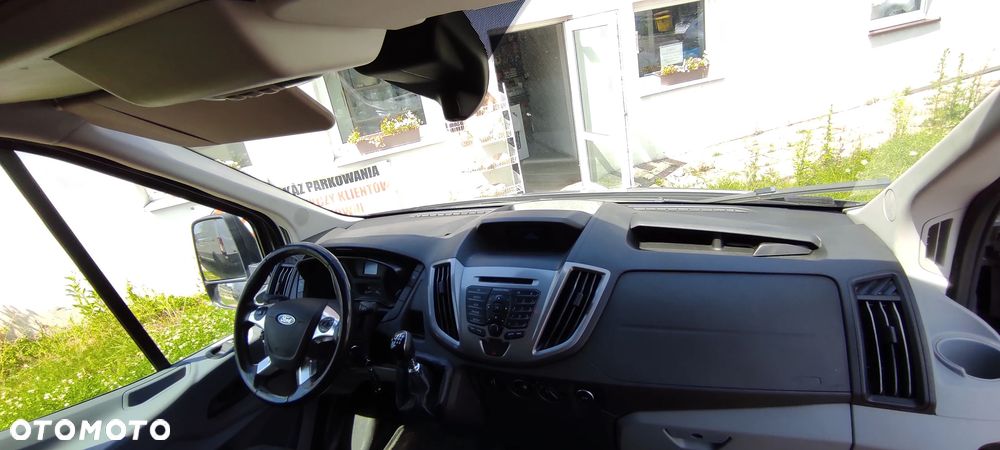 Ford TRANSIT - 13