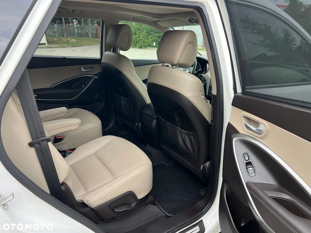Hyundai Grand Santa Fe 2.2 CRDi Platinum 6os - 19