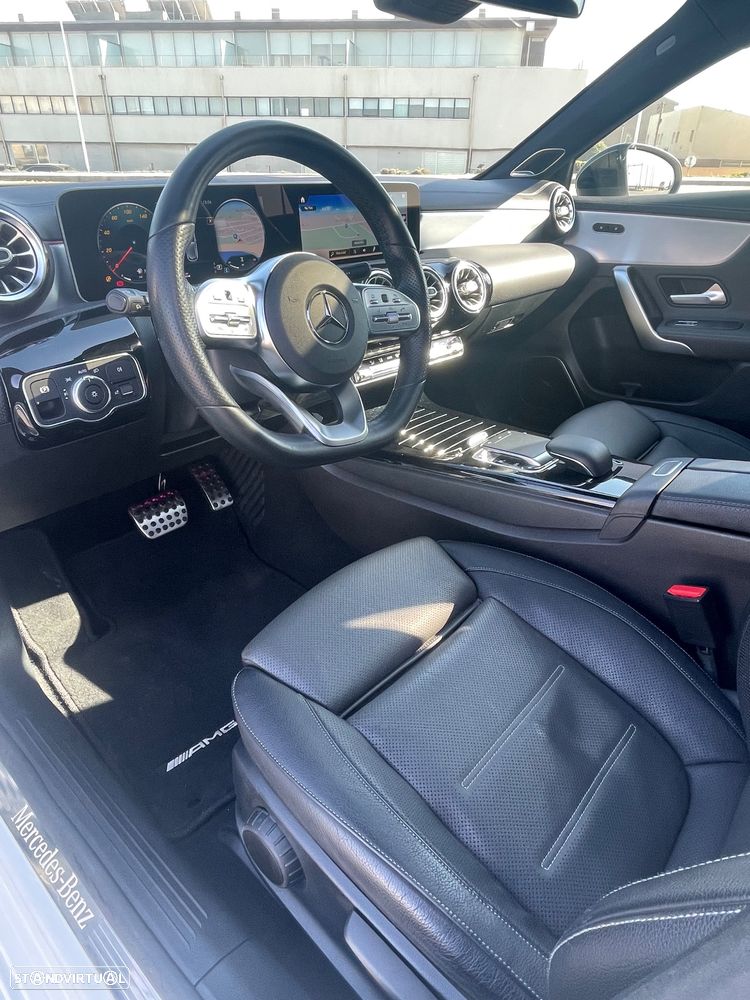 Mercedes-Benz A 200 4Matic 8G-DCT AMG Line - 13