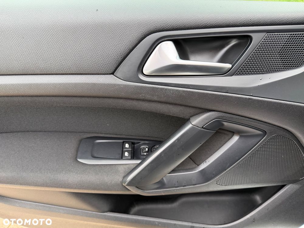 Peugeot 308 1.6 BlueHDi Active S&S - 26