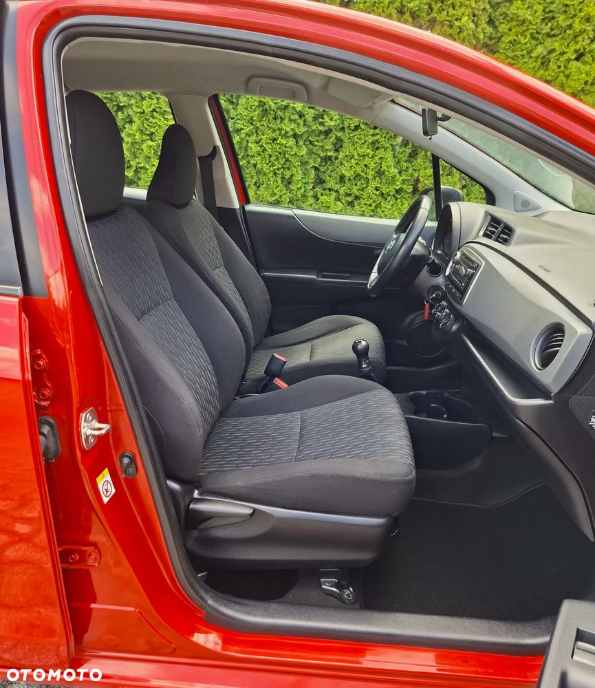 Toyota Yaris 1.0 VVT-i Cool Edition - 10