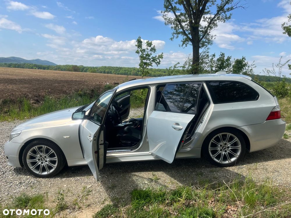 BMW Seria 5 530xd - 29