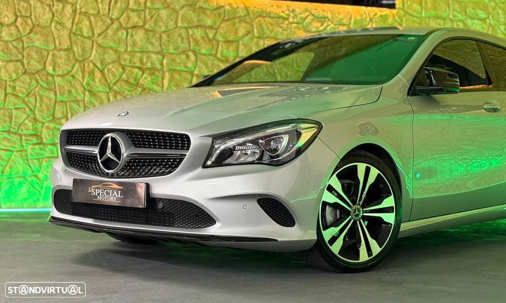 Mercedes-Benz CLA 200 d Shooting Brake Urban Aut. - 2