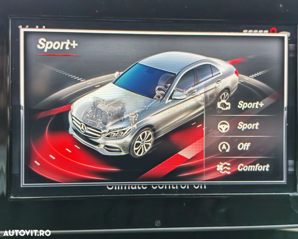 Mercedes-Benz C - 12