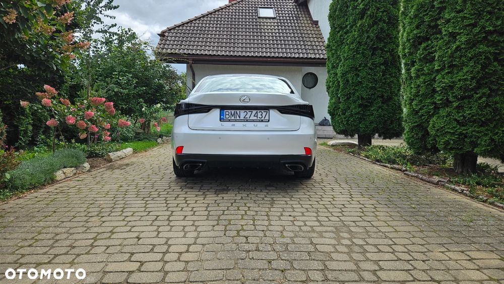Lexus IS 200t Elegance - 6