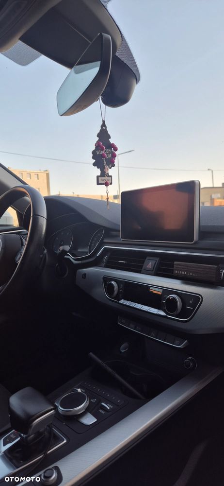 Audi A4 Limousine 2.0 TDI S tronic - 10
