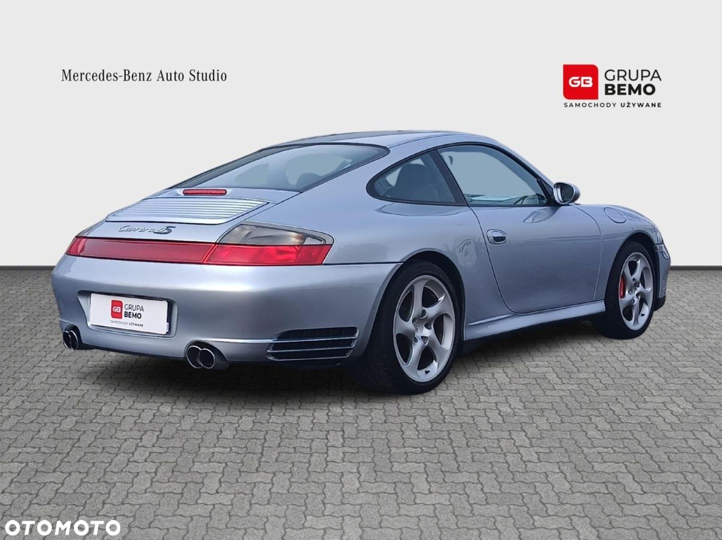 Porsche 911 Carrera 4S - 6