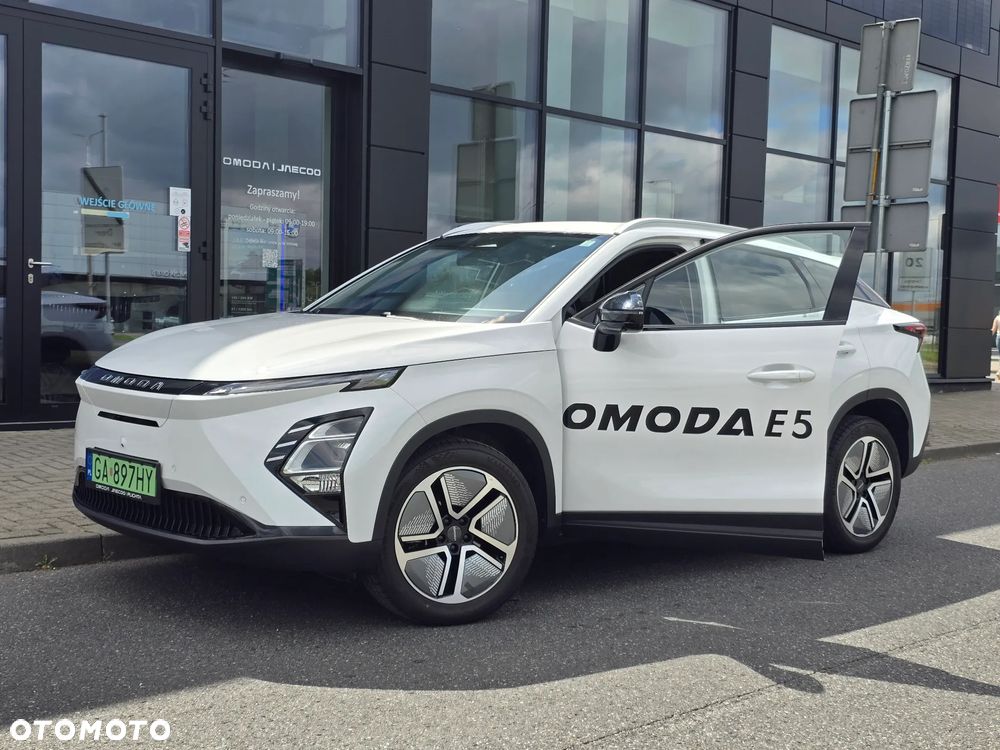 Omoda E5 - 14