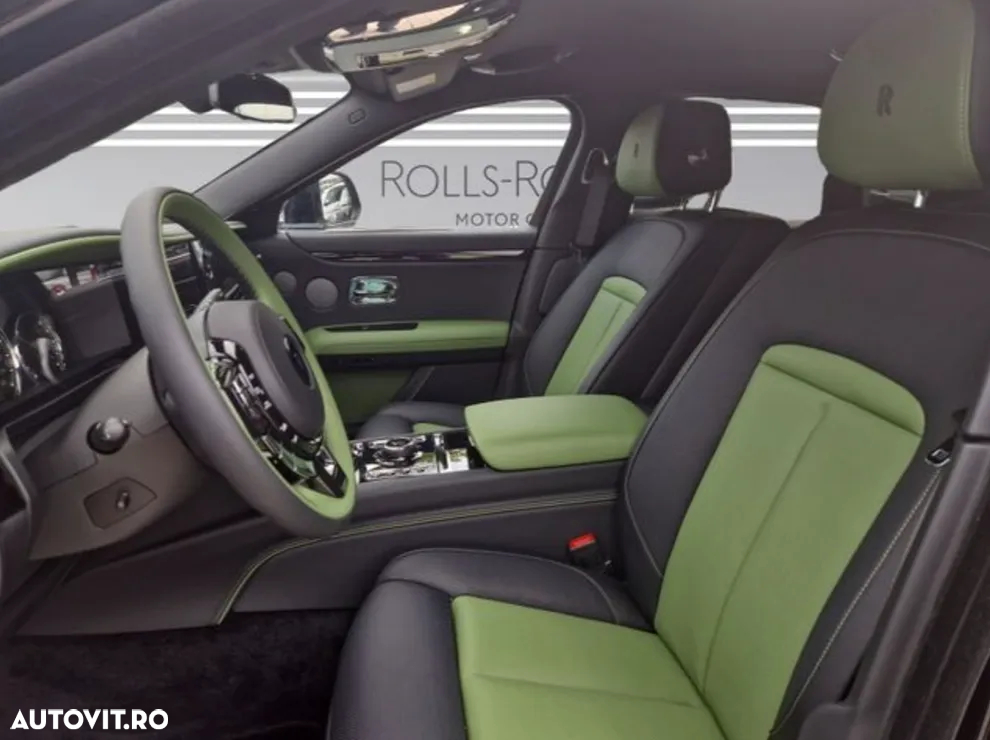 Rolls-Royce Ghost - 9