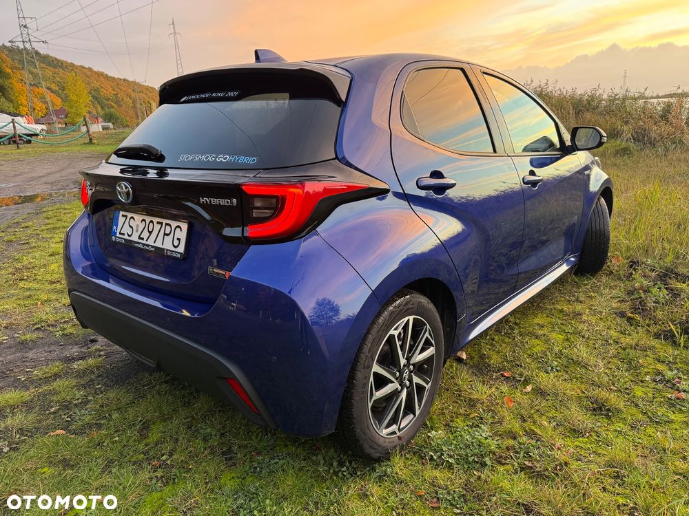 Toyota Yaris 2021 photo 2