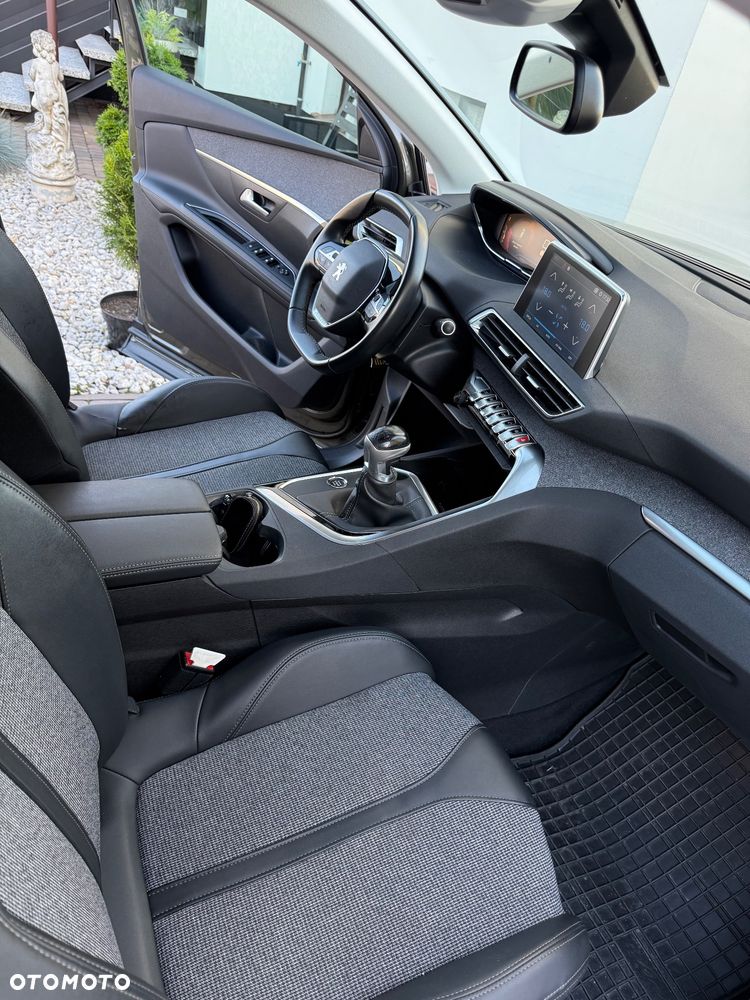 Peugeot 3008 BlueHDi 130 Stop & Start Allure - 16