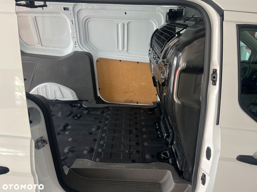 Ford Transit connect - 22