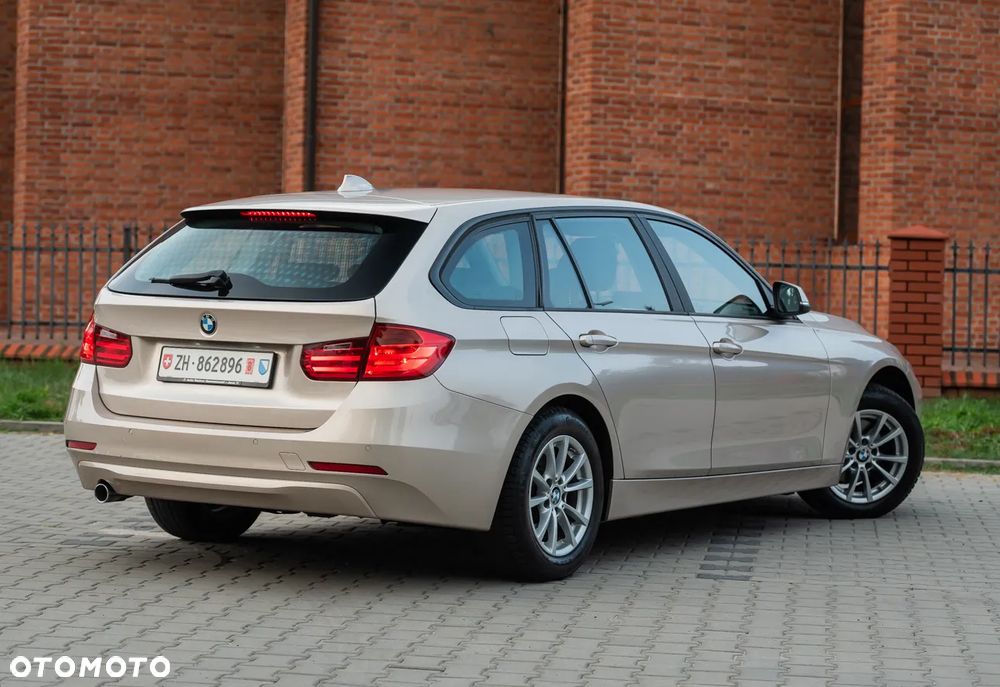 BMW Seria 3 320d xDrive Sport-Aut Modern Line - 9