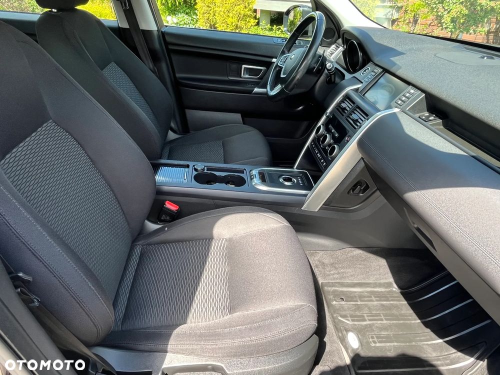 Land Rover Discovery Sport 2.0 TD4 HSE - 16