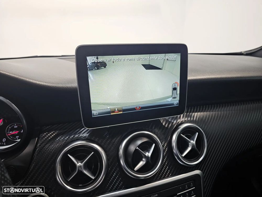 Mercedes-Benz A 180 d AMG Line - 20