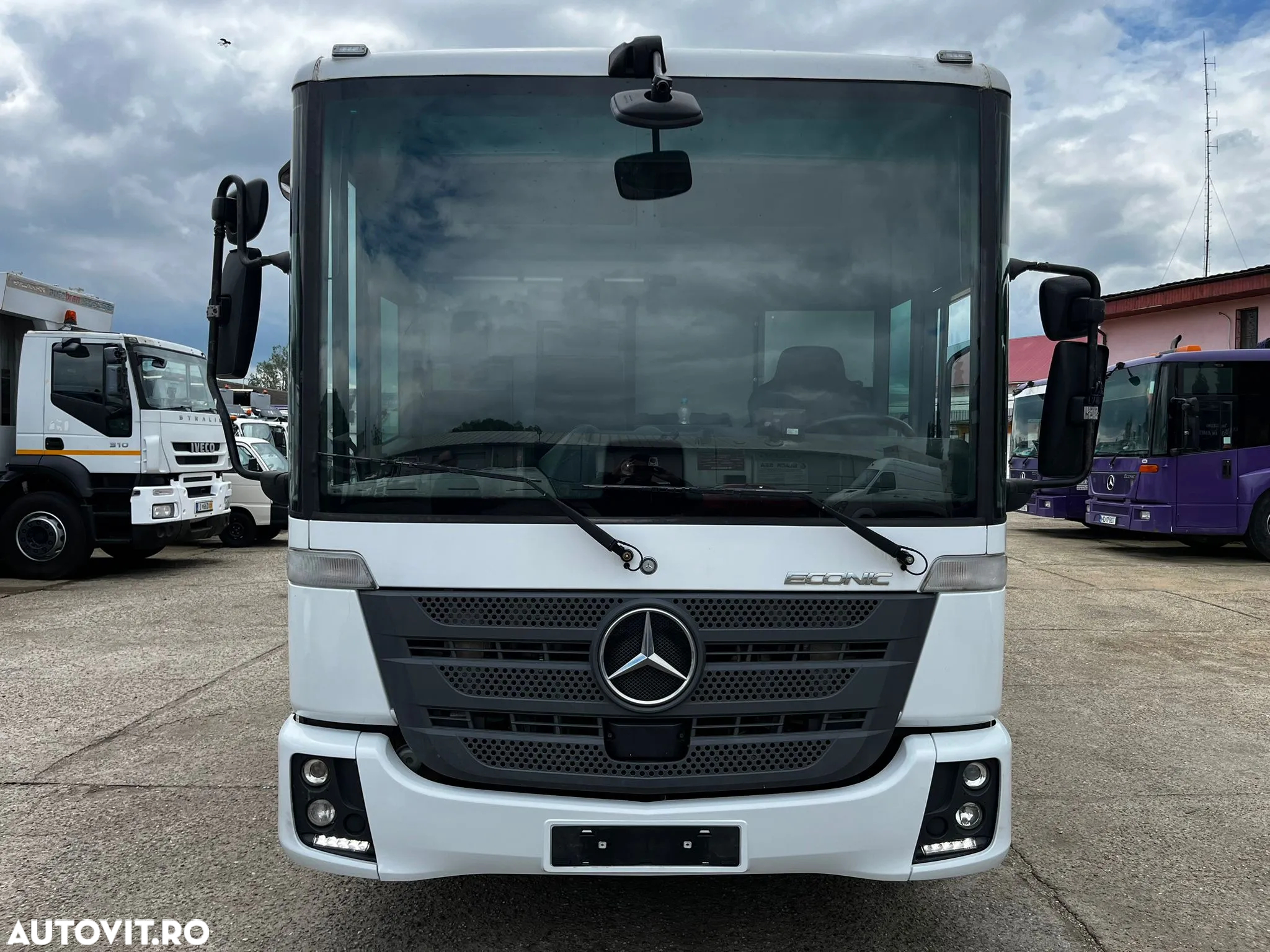 Mercedes-Benz Econic - 2