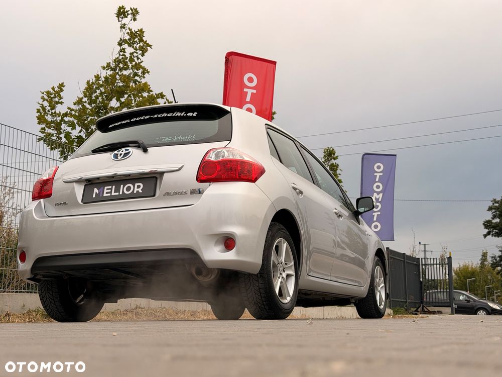 Toyota Auris - 15